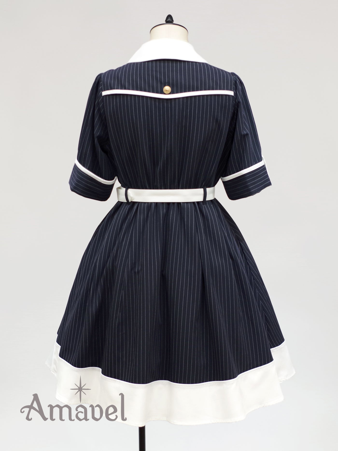 Bicolor shirt dress with cross tie