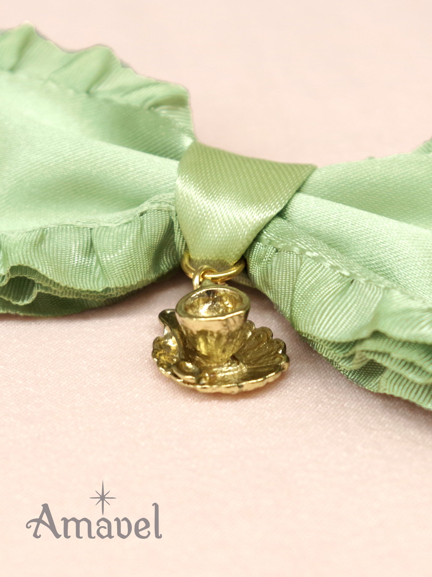 Sugar Butterfly Tea Frill Ribbon Sleeve Pin