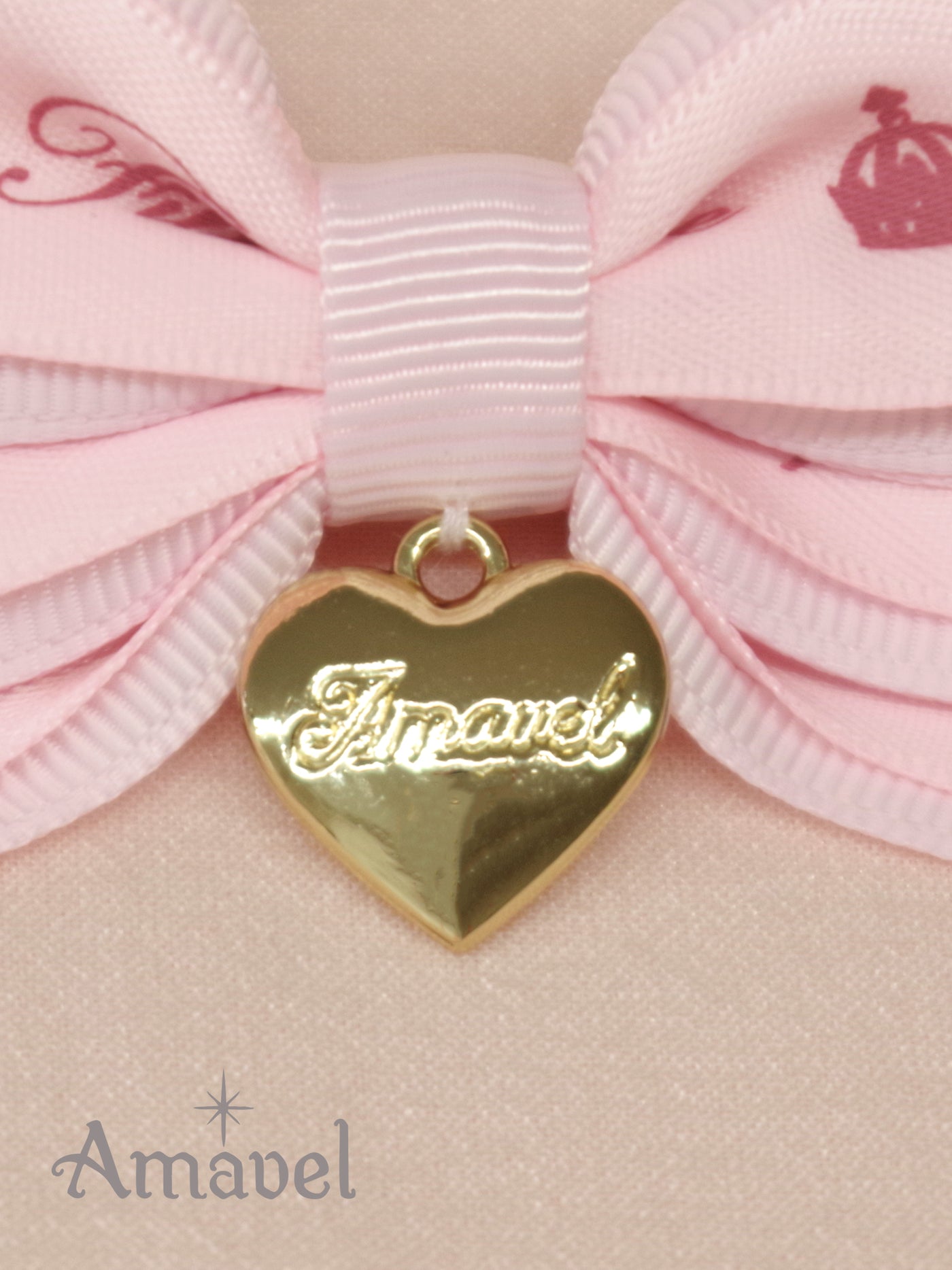 Double ribbon mini clip with heart charm