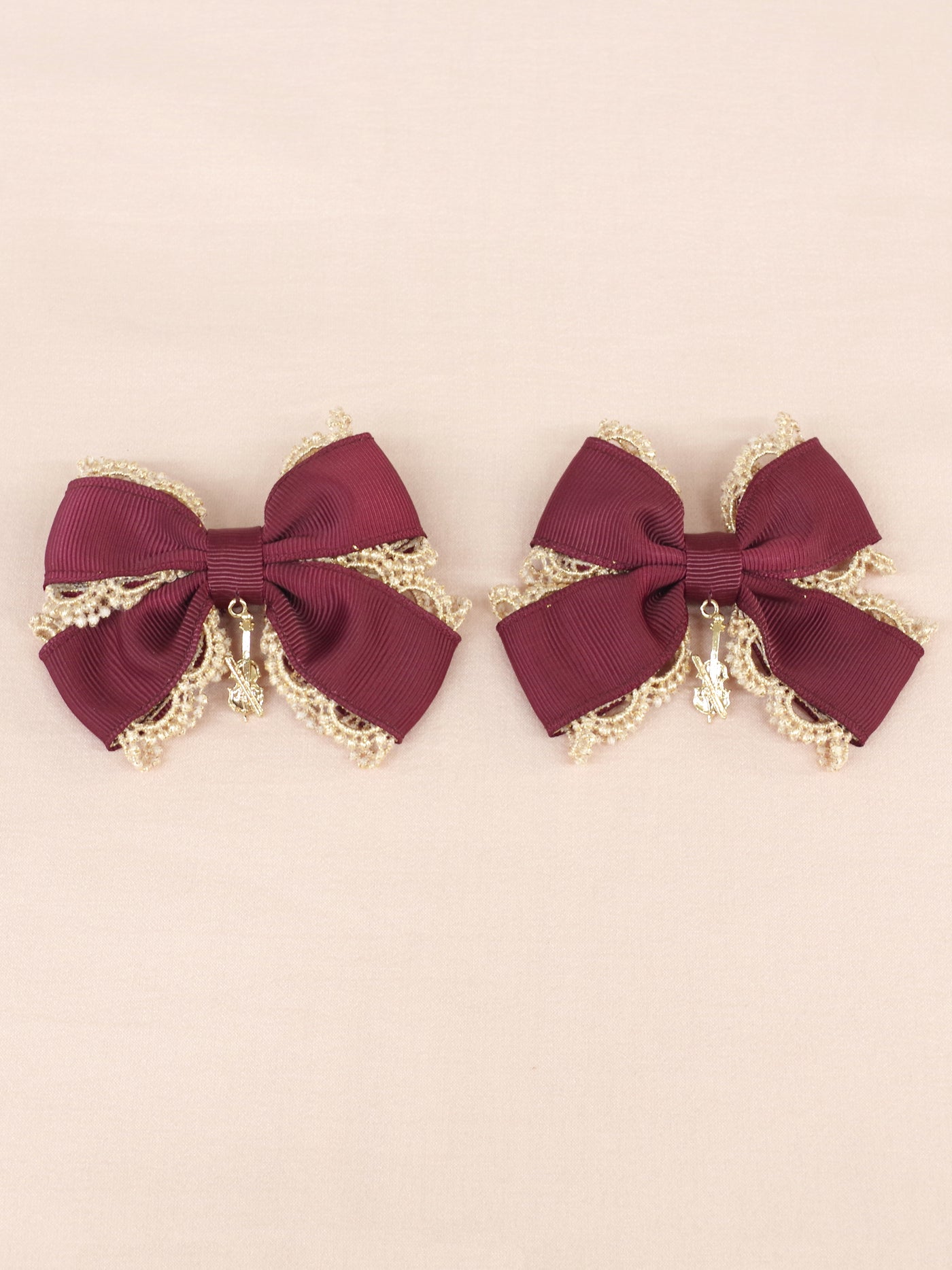 Fantasic Concerto Double Ribbon Clip