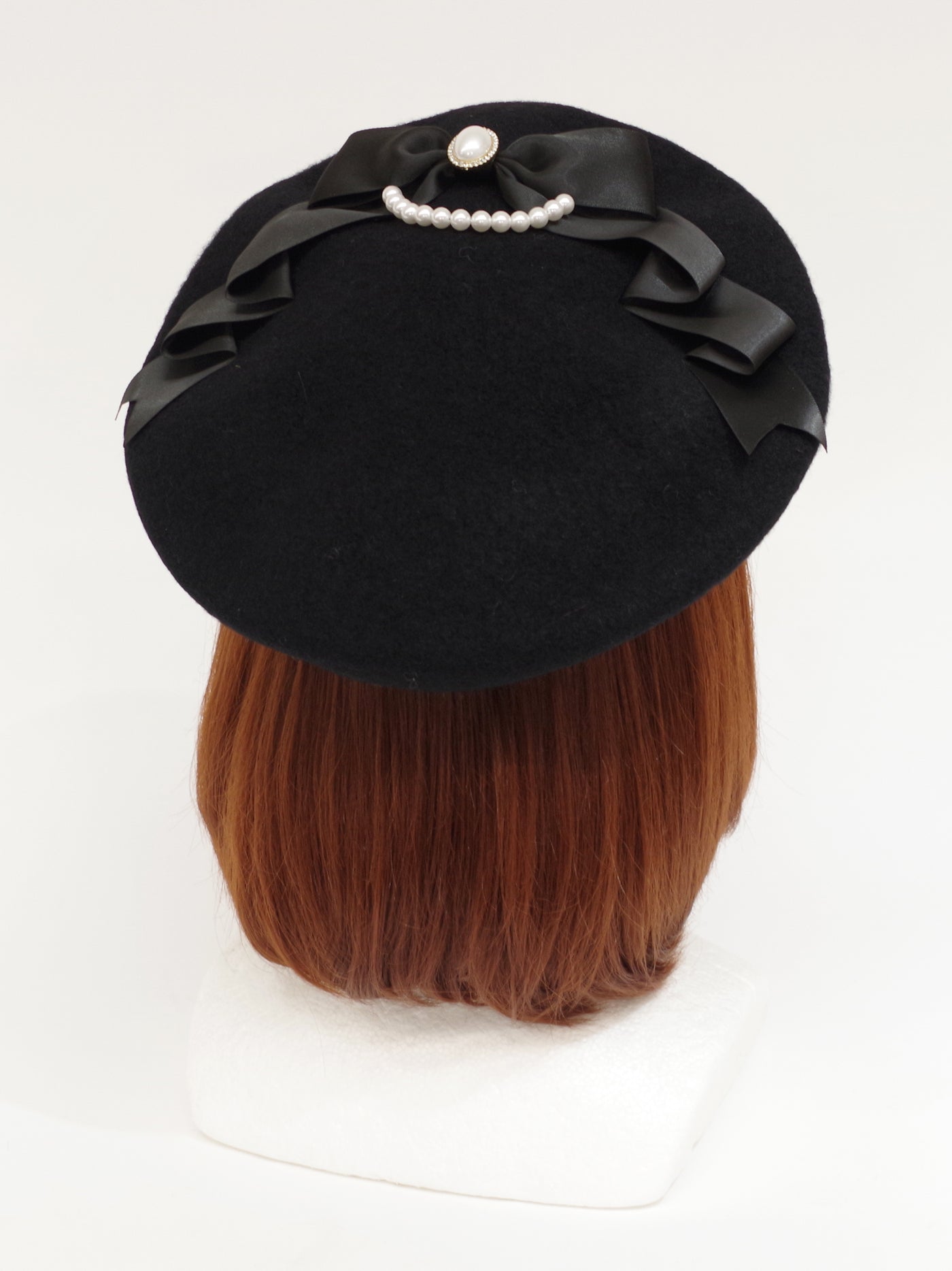 Pearl ribbon felt beret