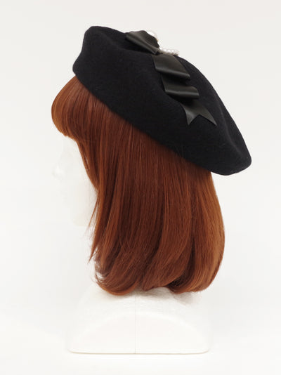 Pearl ribbon felt beret