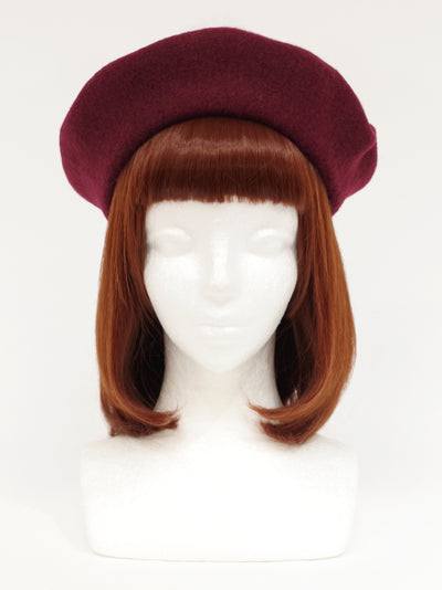 Felt beret with fur pompom ribbon